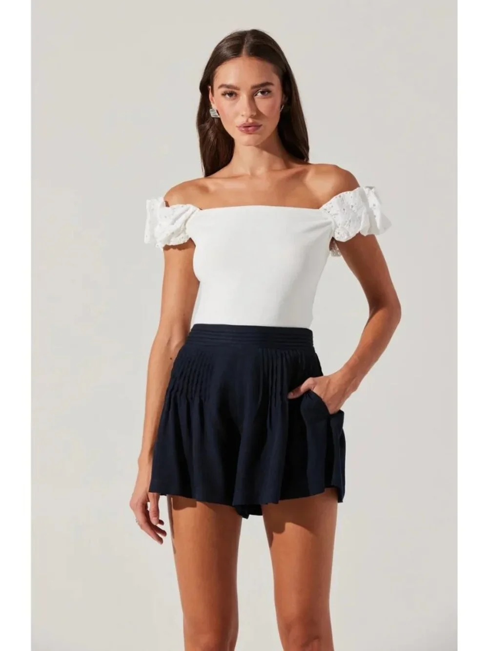 Astr | Shorts | Astr The Label Ciro Shorts In Navy Small New Womens ...